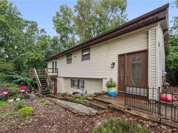 3400 S Main Street , Akron, OH 44319