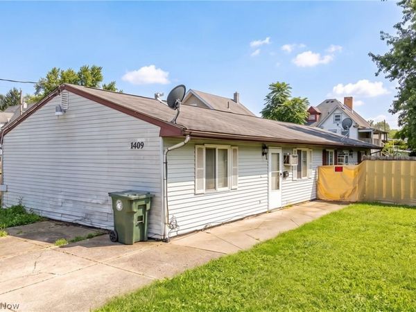 1409 Rowland Avenue NE, Canton, OH 44705