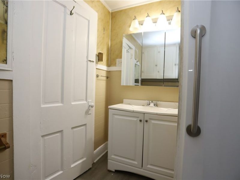 1029 E 78th Street, Cleveland, OH 44103 Photo 12