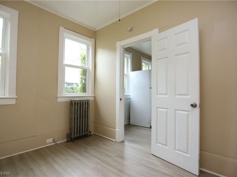 1029 E 78th Street, Cleveland, OH 44103 Photo 14