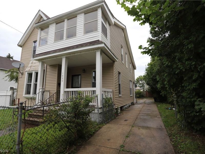1029 E 78th Street, Cleveland, OH 44103 Photo 2
