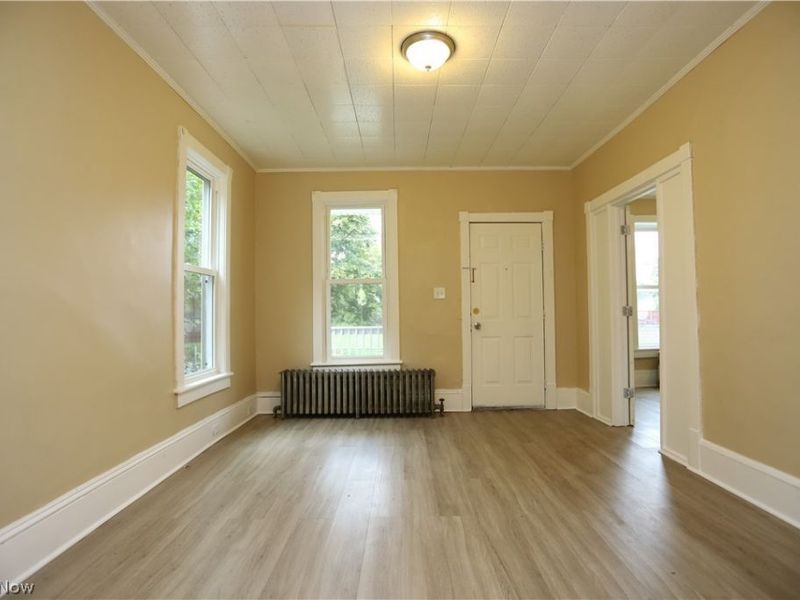 1029 E 78th Street, Cleveland, OH 44103 Photo 3