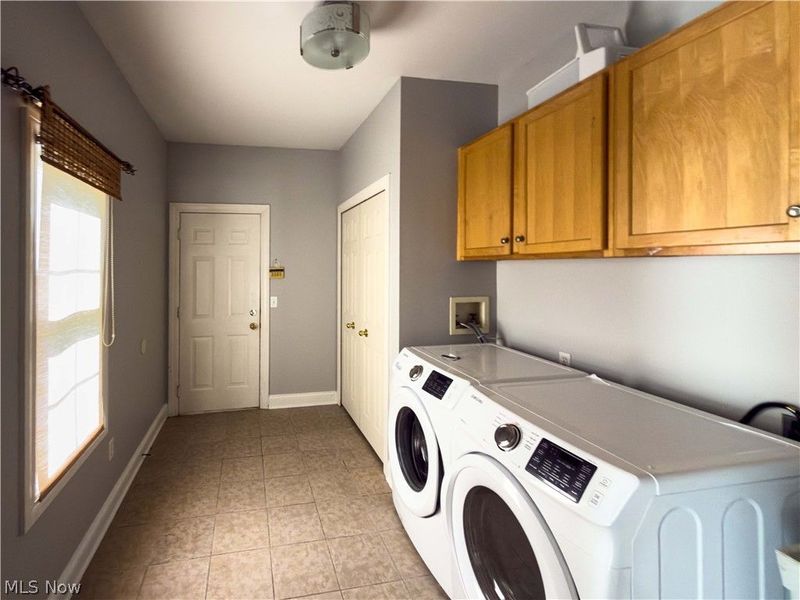 1972 E 83rd Street, Cleveland, OH 44103 Photo 4