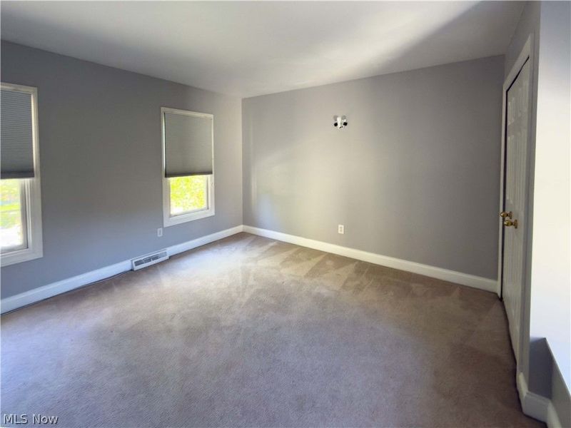 1972 E 83rd Street, Cleveland, OH 44103 Photo 8