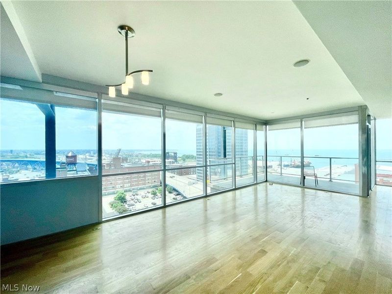 701 W Lakeside Avenue, Unit 1110, Cleveland, OH 44113 Photo 10