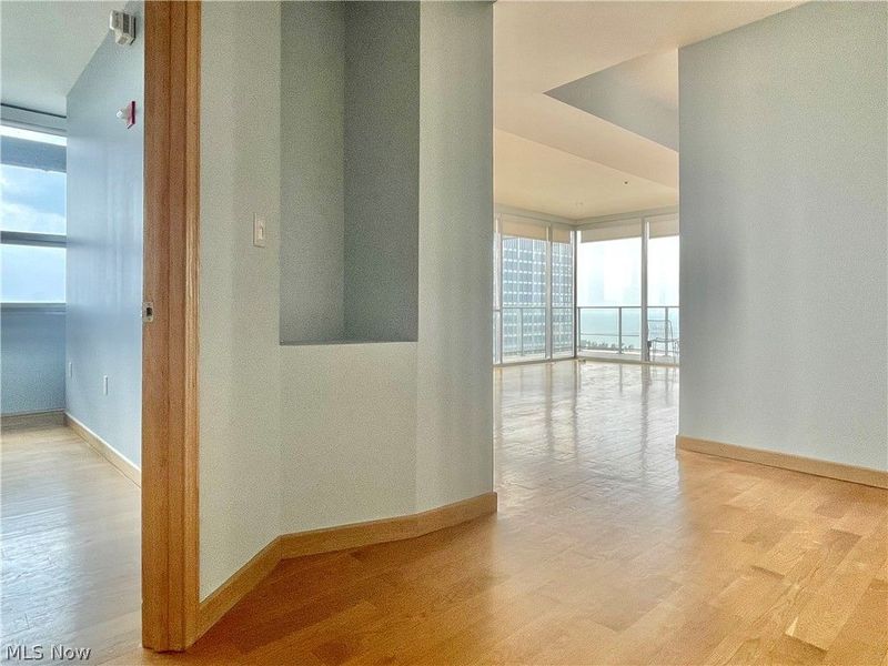 701 W Lakeside Avenue, Unit 1110, Cleveland, OH 44113 Photo 23