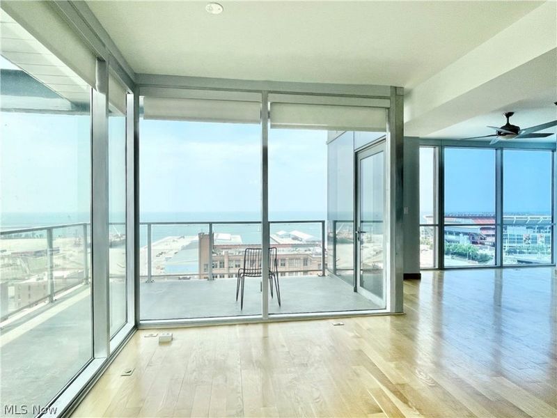 701 W Lakeside Avenue, Unit 1110, Cleveland, OH 44113 Photo 9