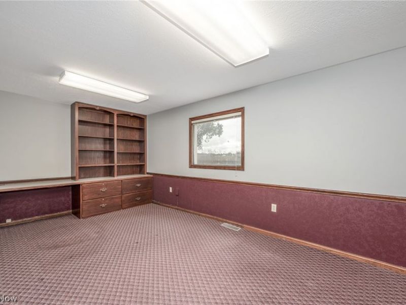 4222 State Route 43, Unit B, Kent, OH 44240 Photo 15