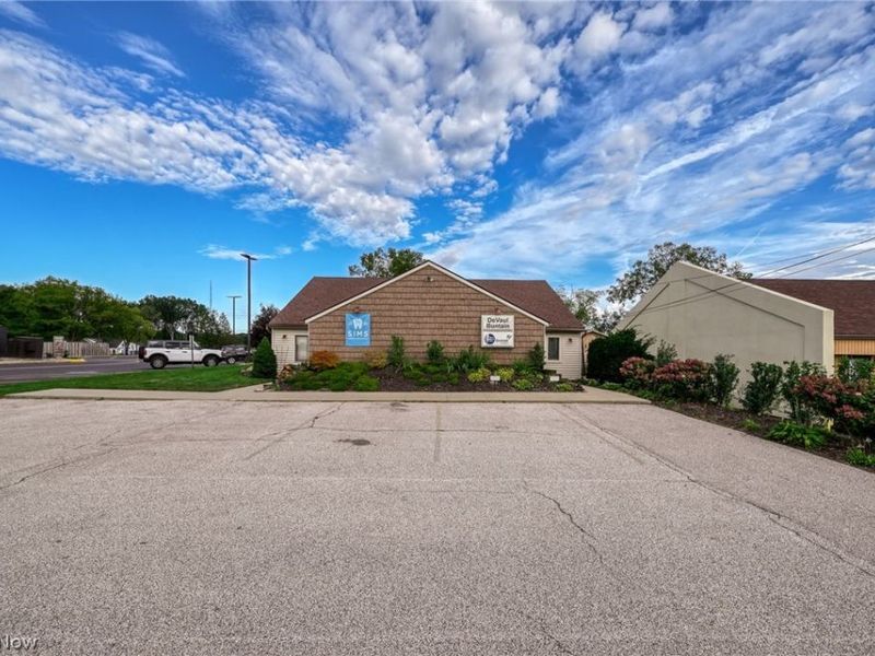 4222 State Route 43, Unit B, Kent, OH 44240 Photo 6