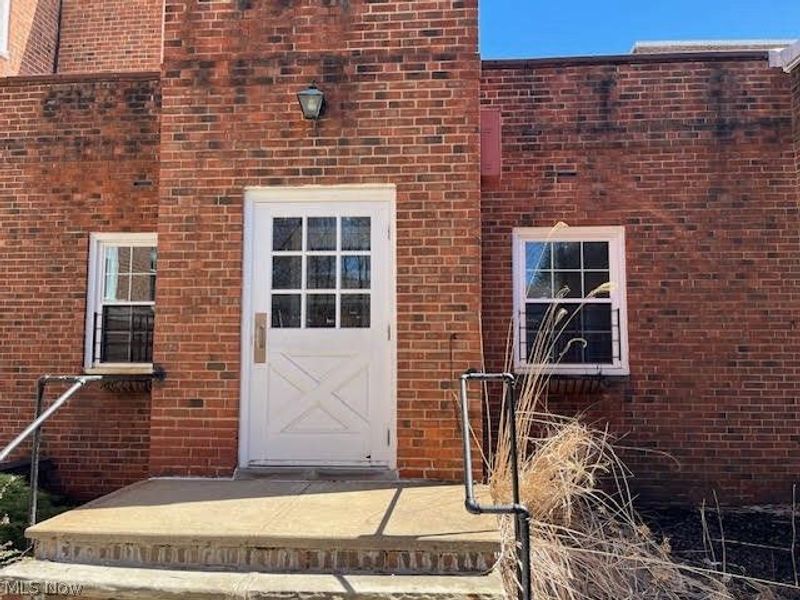 13200 Fairhill Road, Shaker Heights, OH 44120 Photo 4
