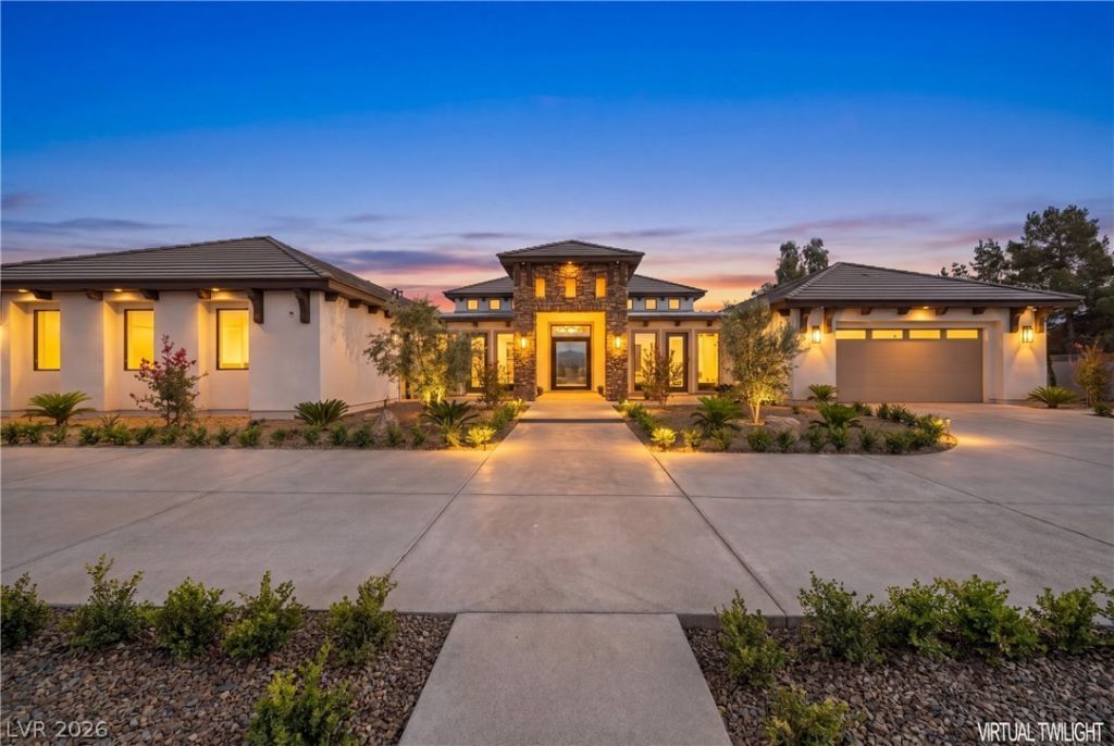 4290 W Ford Avenue , Las Vegas, NV 89139