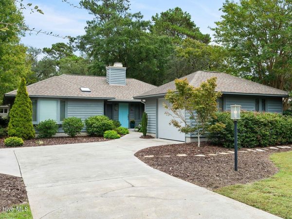 606 Wisteria Drive , Sunset Beach, NC 28468