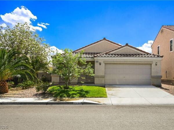 8545 Hidden Pines Avenue , Las Vegas, NV 89143