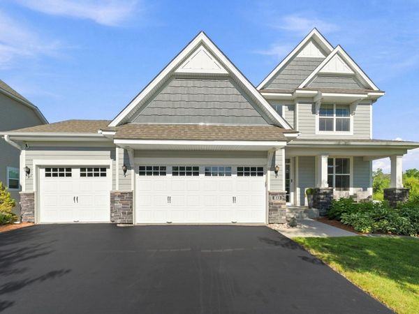 833 Red Cedar Court, Chaska, MN 55318