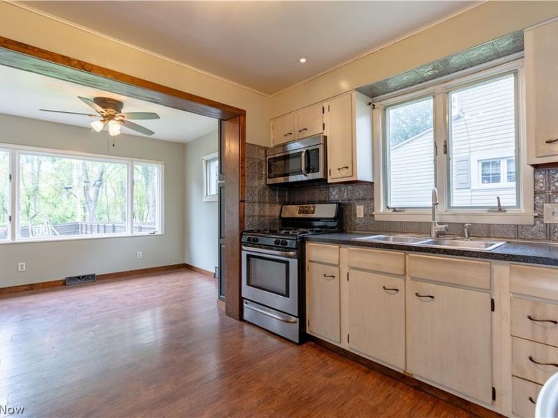 417 Tuscarawas Avenue NW, Brewster, OH 44613 Photo 18