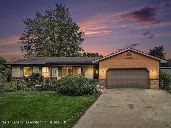 1487 W Parks Road, St. Johns, MI 48879