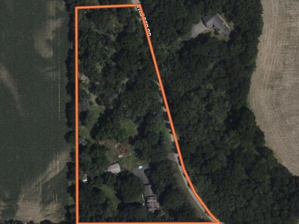 8341 N Kidder Road, Edgerton, WI 53534