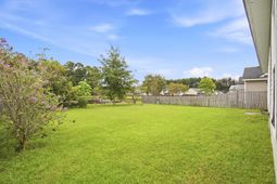 265 Avonshire Drive photo 4