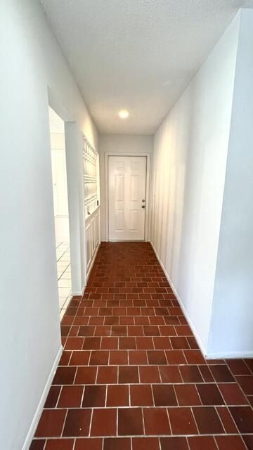 357 NE Camelot Drive, Port Saint Lucie, FL 34983 Photo