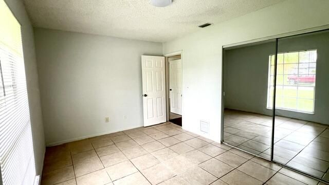 357 NE Camelot Drive, Port Saint Lucie, FL 34983 Photo
