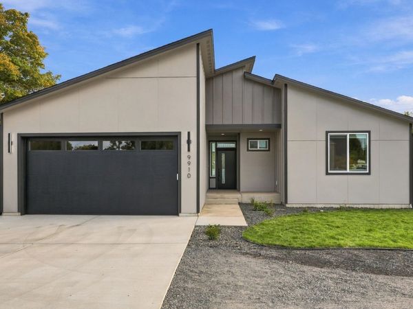9910 E Springfield Ln, Spokane Valley, WA 99206