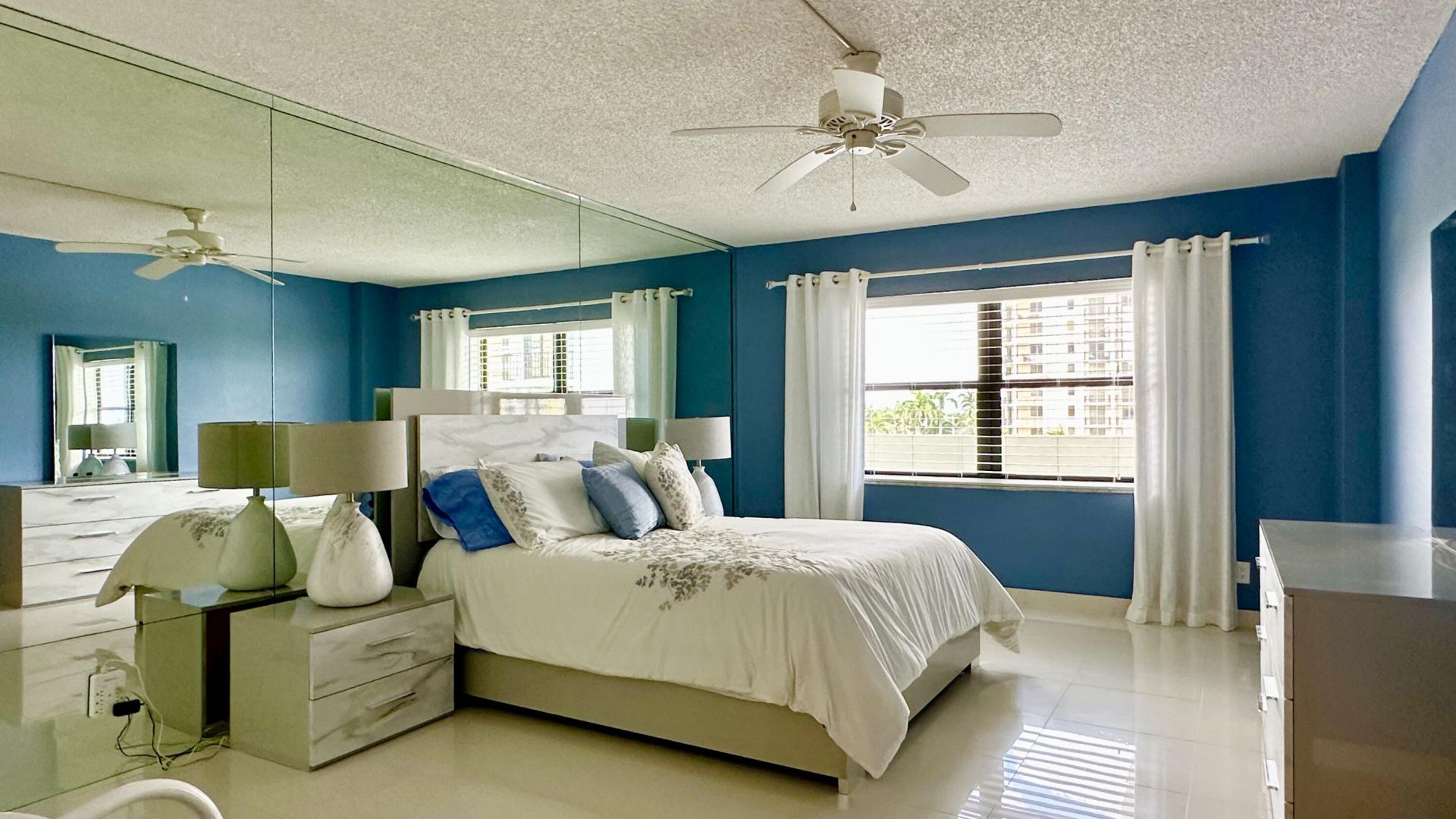 1901 N Ocean Boulevard, Unit 4B, Fort Lauderdale, FL 33305 Photo