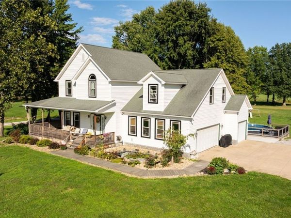 3163 Newton Tomlinson Road, Newton Falls, OH 44444