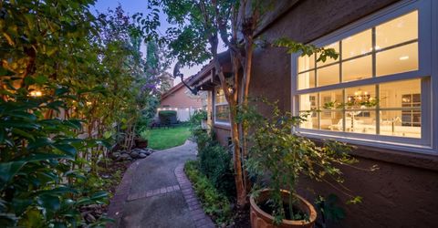 109 Marble Canyon Dr, Folsom, CA 95630 Photo