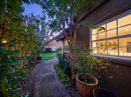 109 Marble Canyon Dr, Folsom, CA 95630 Photo