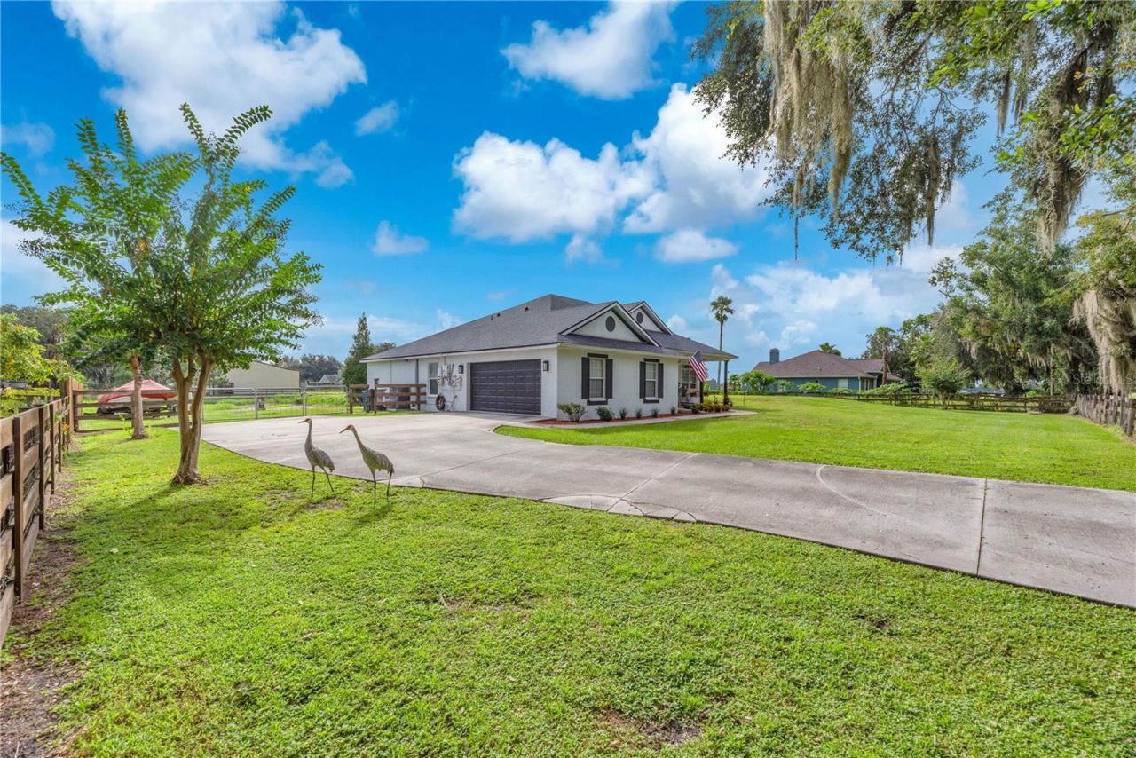 4516 Hawkins Road, Plant City, FL 33567 Photo