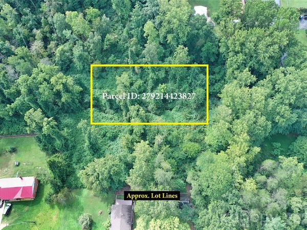 00 21st Street SW, Hickory, NC 28602
