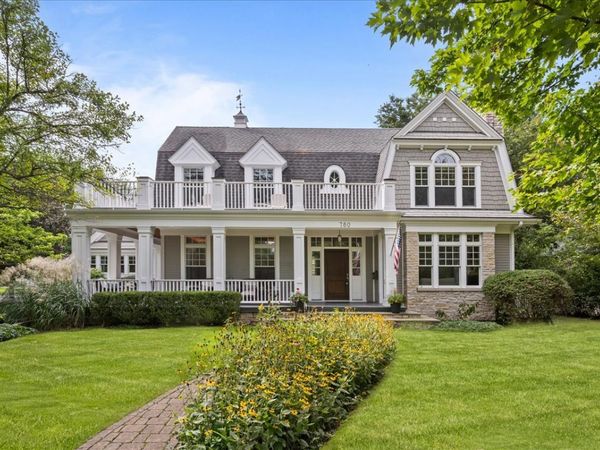 780 Prairie Road , Glencoe, IL 60022