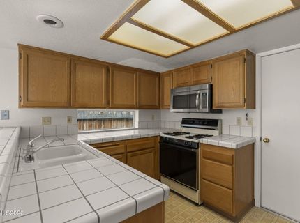 7530 Wheeldale Circle, Reno, NV 89511 Photo