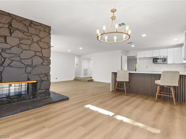 4681 Lancer Way , Las Vegas, NV 89121