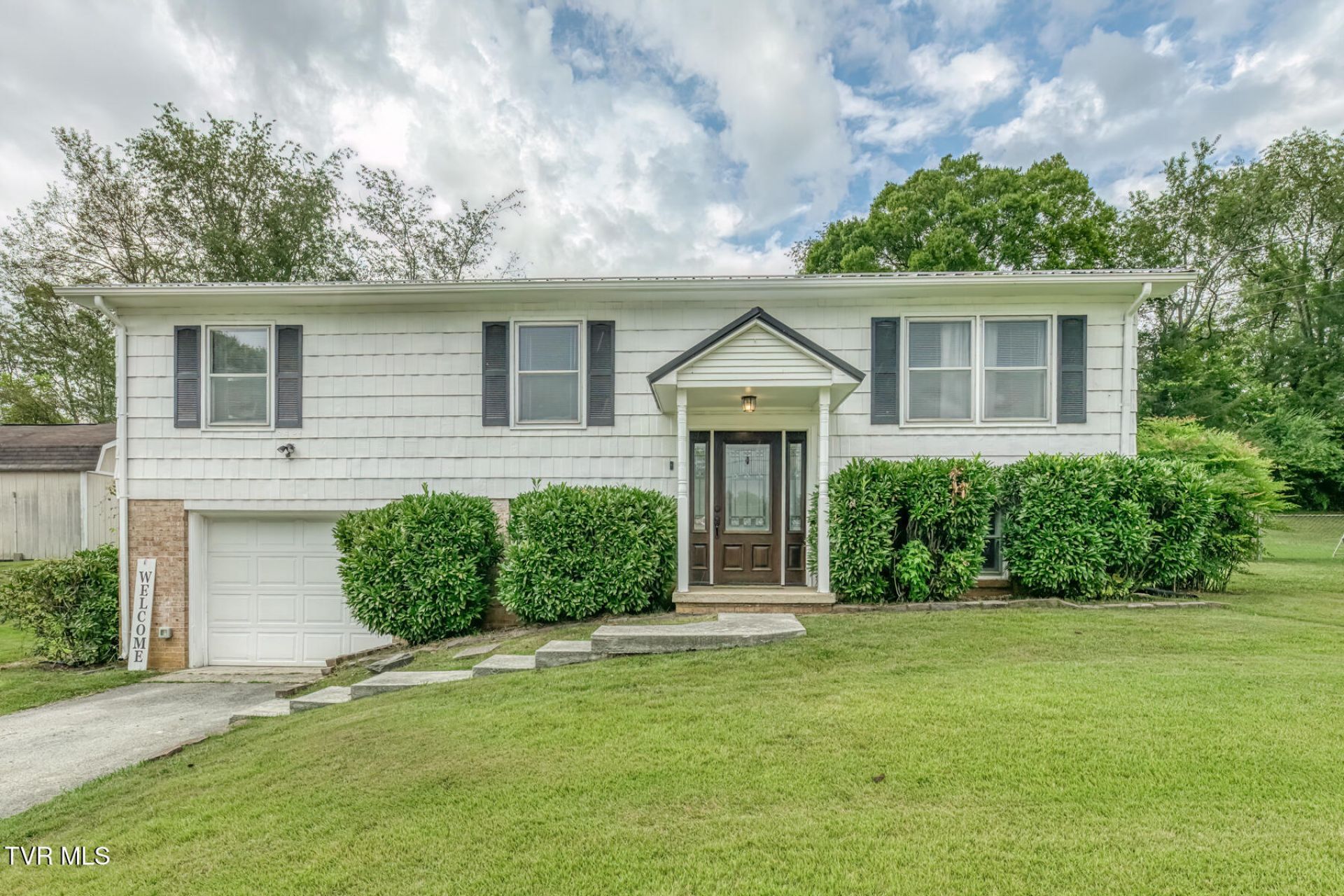 3200 Buckingham Drive Johnson City, TN 37604