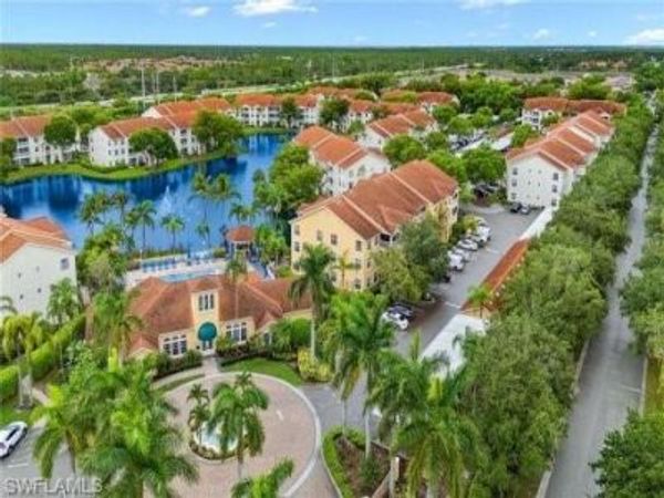 4720 Saint Croix LN, Unit 124, NAPLES, FL 34109