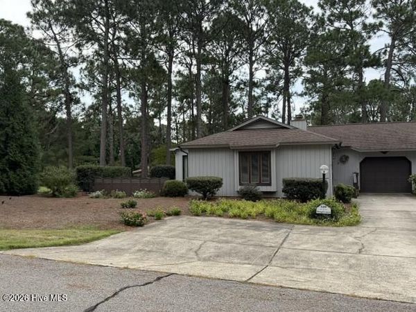 120 Sandham Court, Seven Lakes, NC 27376