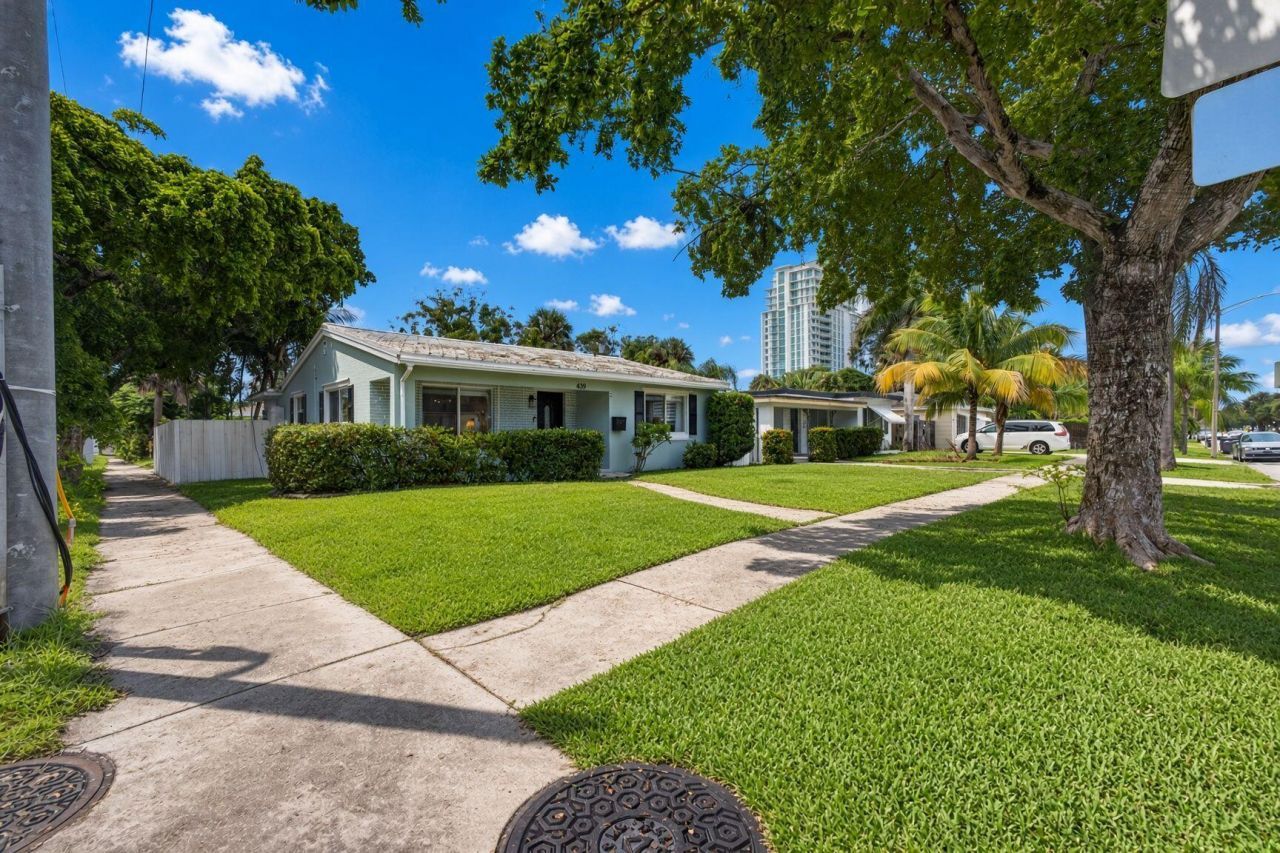 439 45th Street, West Palm Beach, FL 33407 Photo
