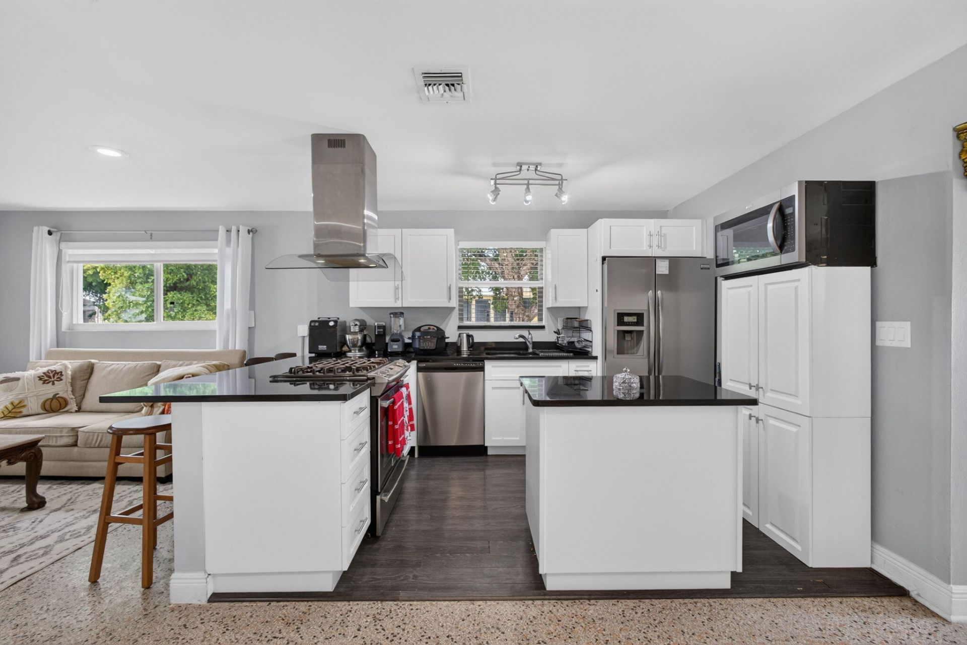 439 45th Street, West Palm Beach, FL 33407 Photo