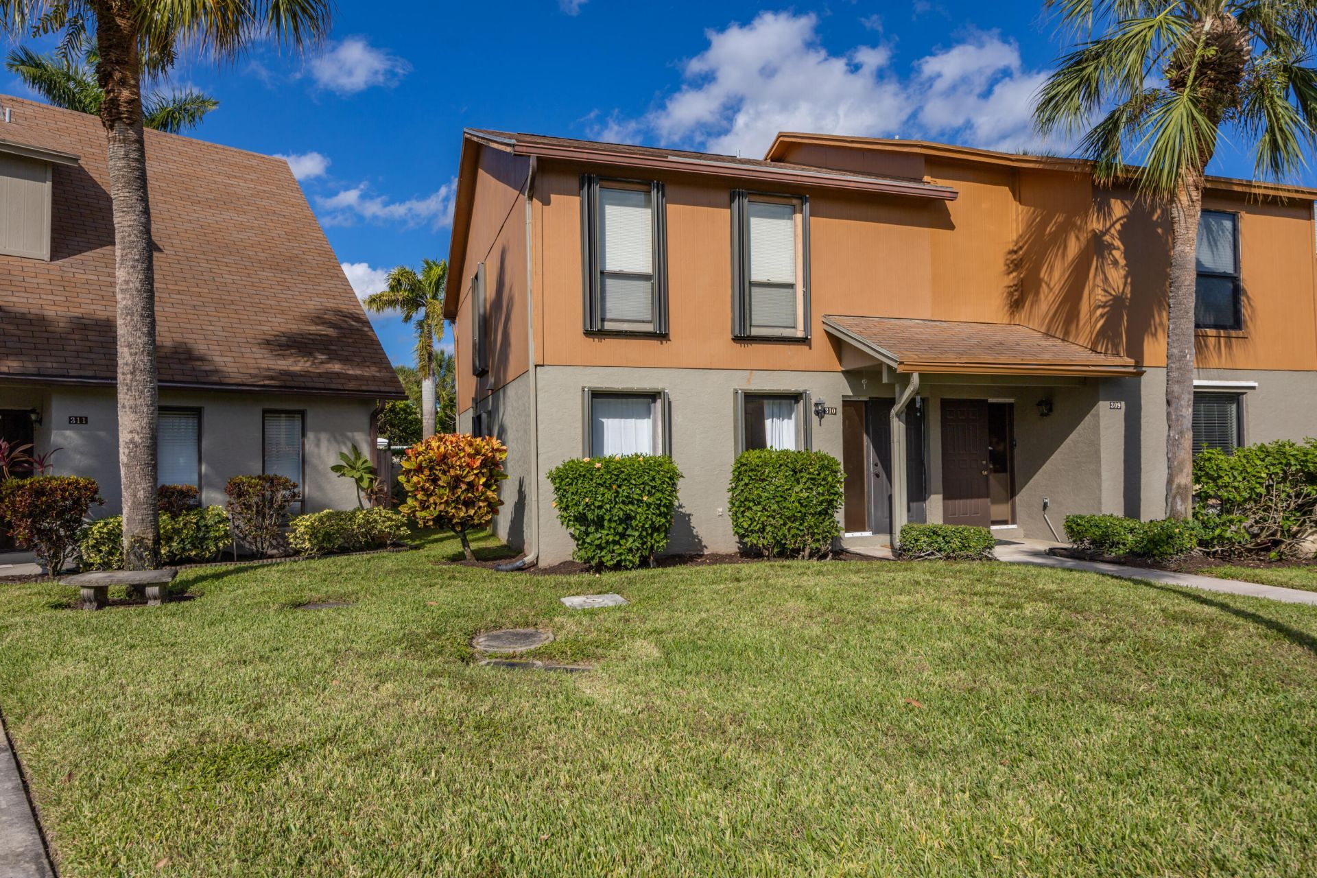 310 Sandtree Drive, Palm Beach Gardens, FL 33403 Photo