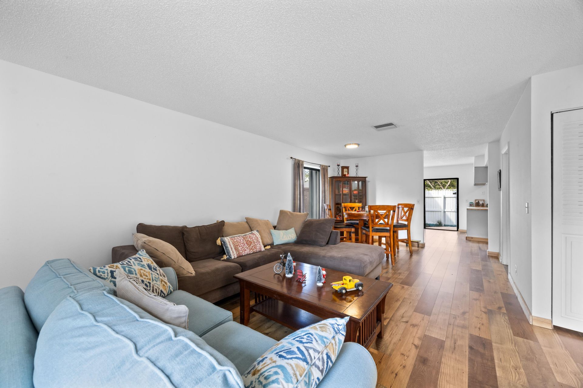 310 Sandtree Drive, Palm Beach Gardens, FL 33403 Photo