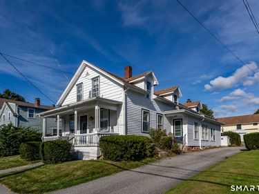 25 Meadow, Unit A, Litchfield, CT 06759