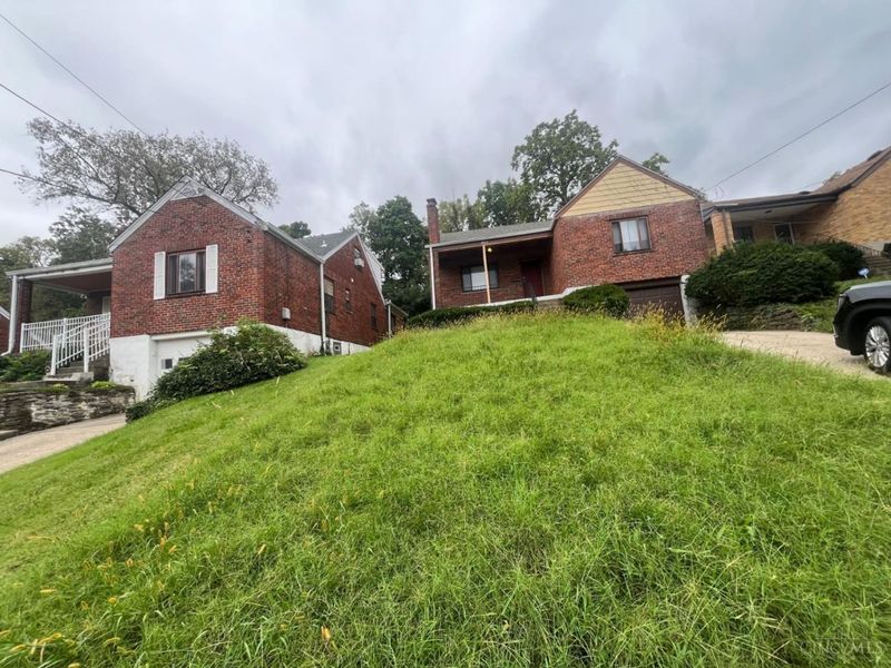 4311 Delridge Drive, Cincinnati, OH 45205 Photo 3