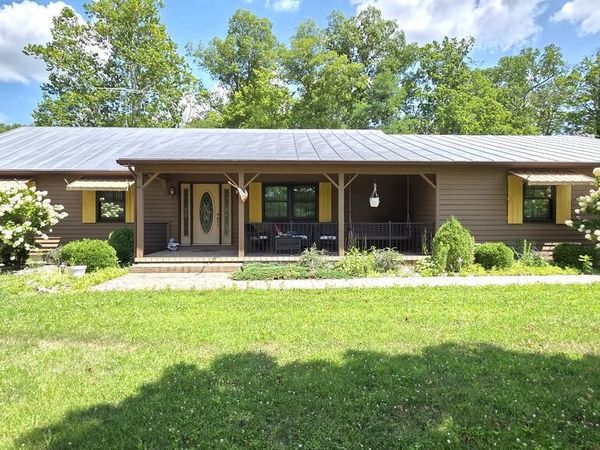 1600 Little Creek Road, Frankfort, OH 45628