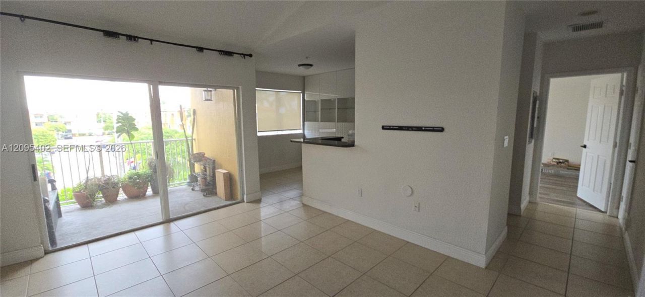 21000 SW 87th Ave , Unit 308, Cutler Bay, FL 33189 Photo