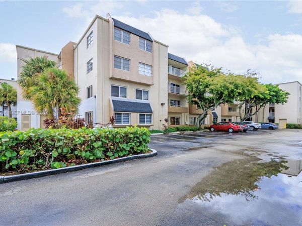7747 SW 86th St , Unit D-210, Miami, FL 33143