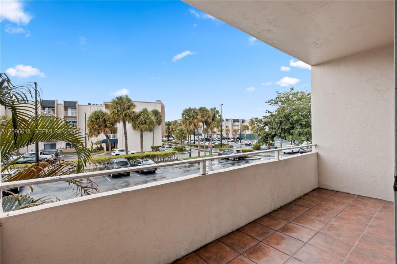 7747 SW 86th St , Unit D-210, Miami, FL 33143 Photo