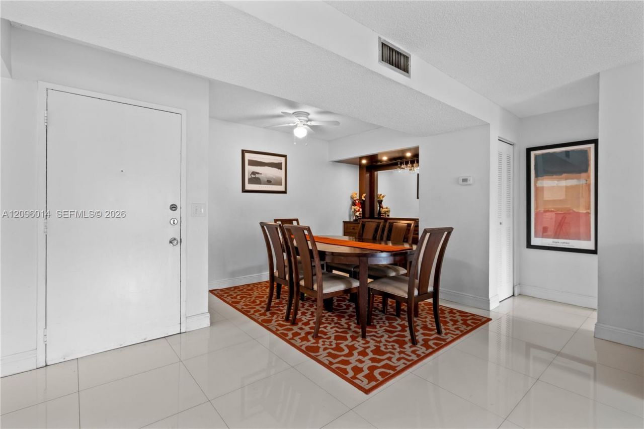 7747 SW 86th St , Unit D-210, Miami, FL 33143 Photo