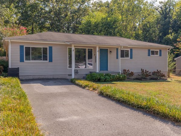 625 Union Avenue, Rossville, GA 30741