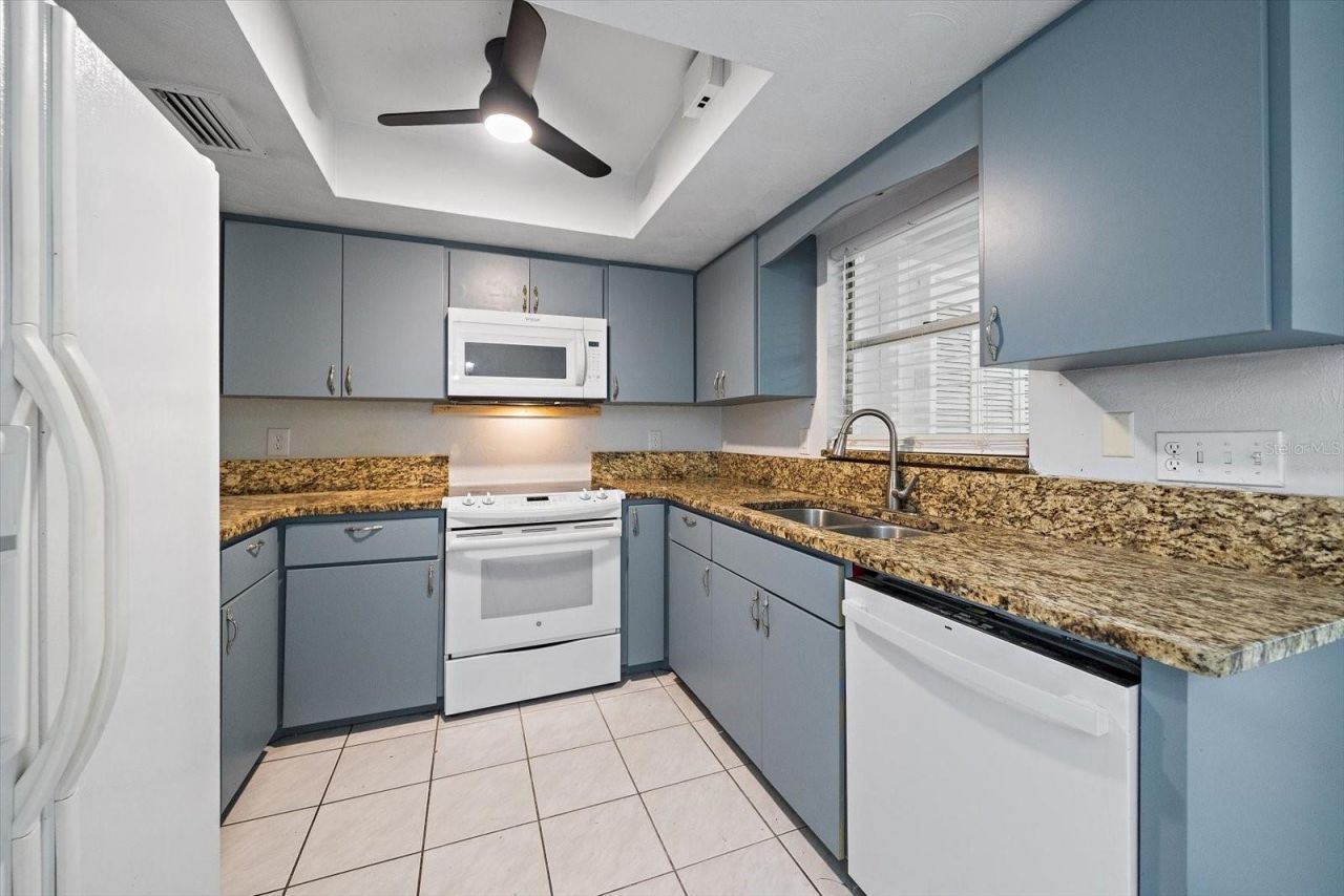 4812 Mink Road, Sarasota, FL 34235 Photo